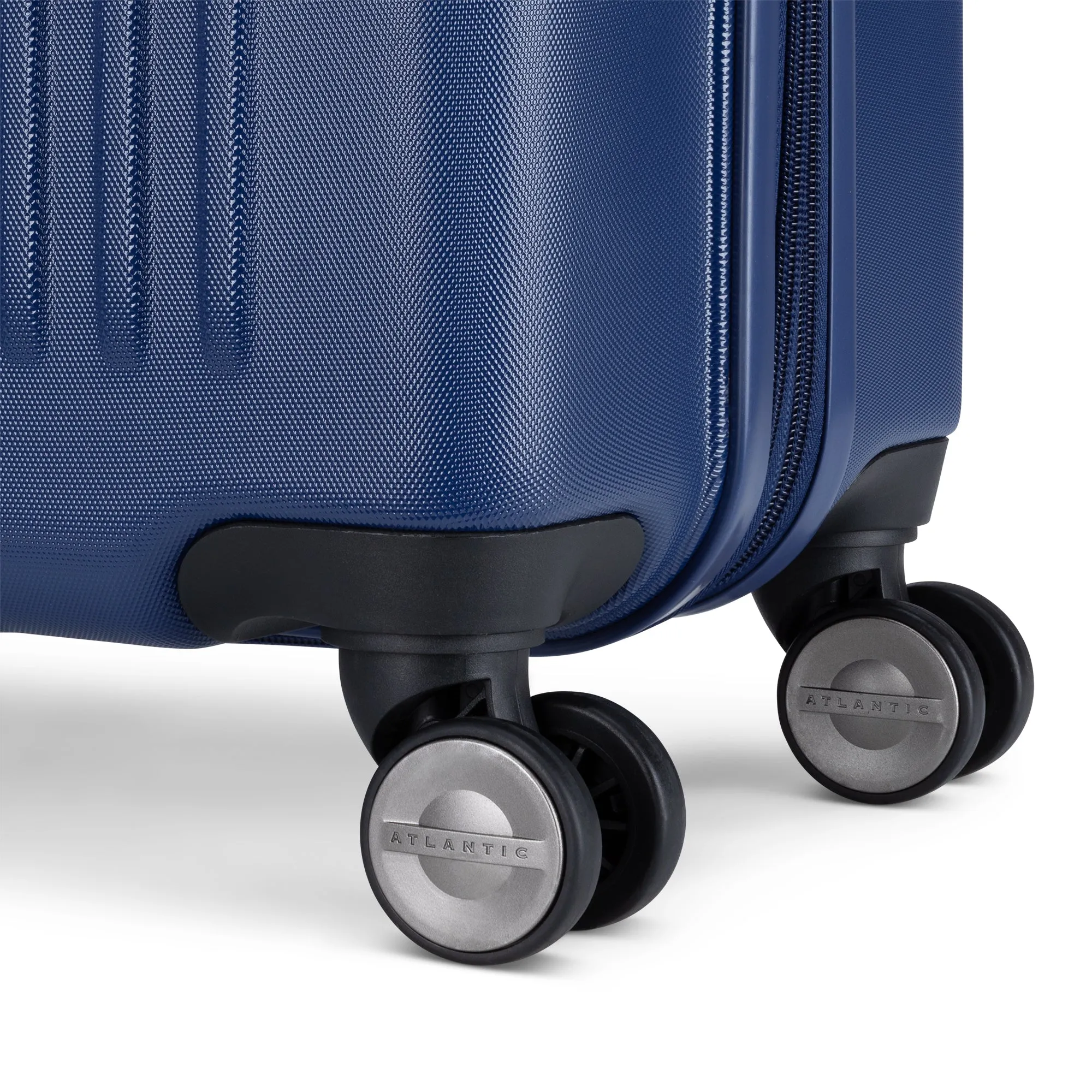 Atlantic Propeller 3-Piece Luggage Set