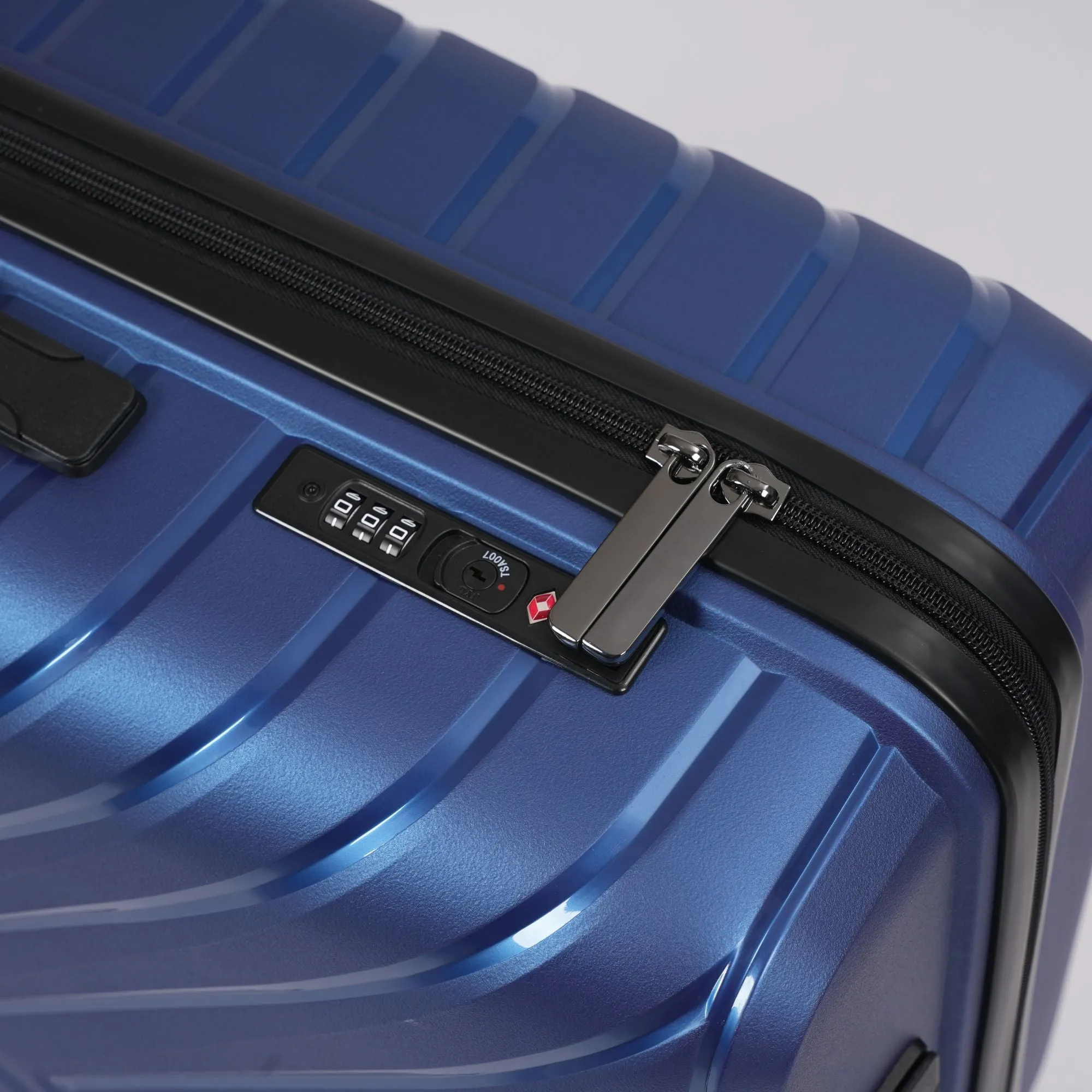 Blue Hardcase Roller Luggage 28' with 360° Wheels & TSA Lock