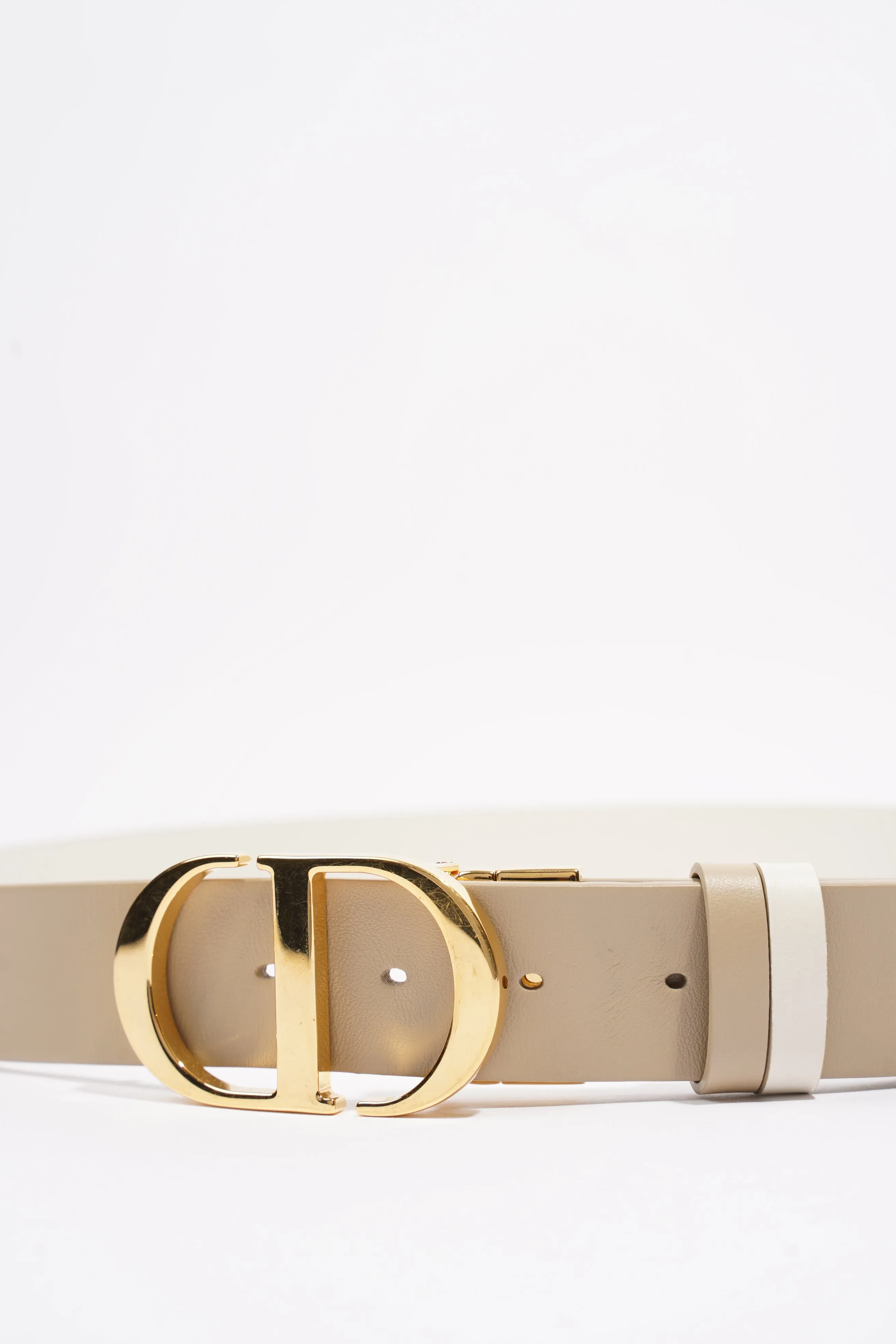 Christian Dior 30 Montaigne Reversible Belt Cream / Beige Leather 95cm 38"