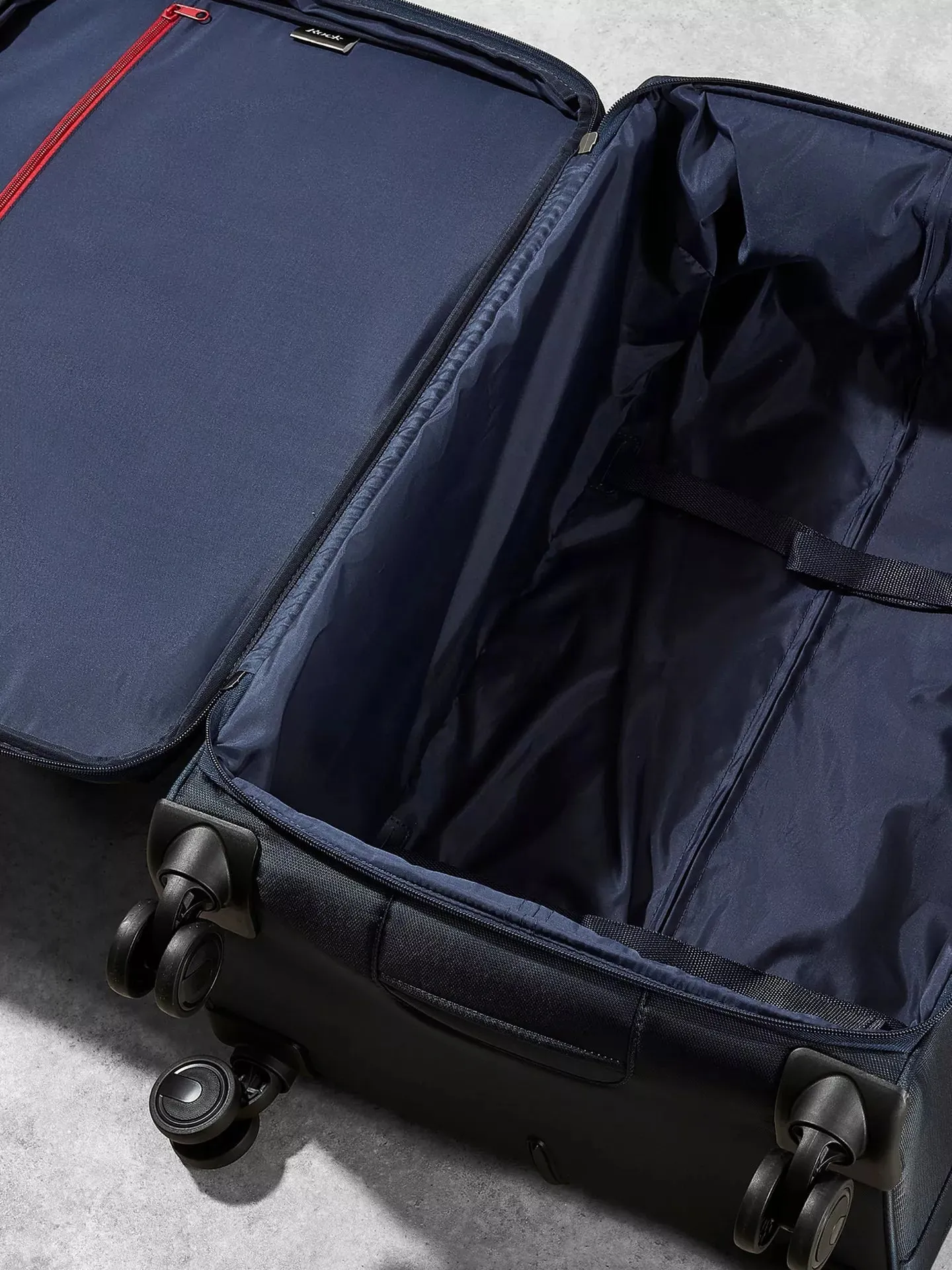 DELUXE Lite 8-Wheel Soft Shell Suitcase, Set of 3 - Navy