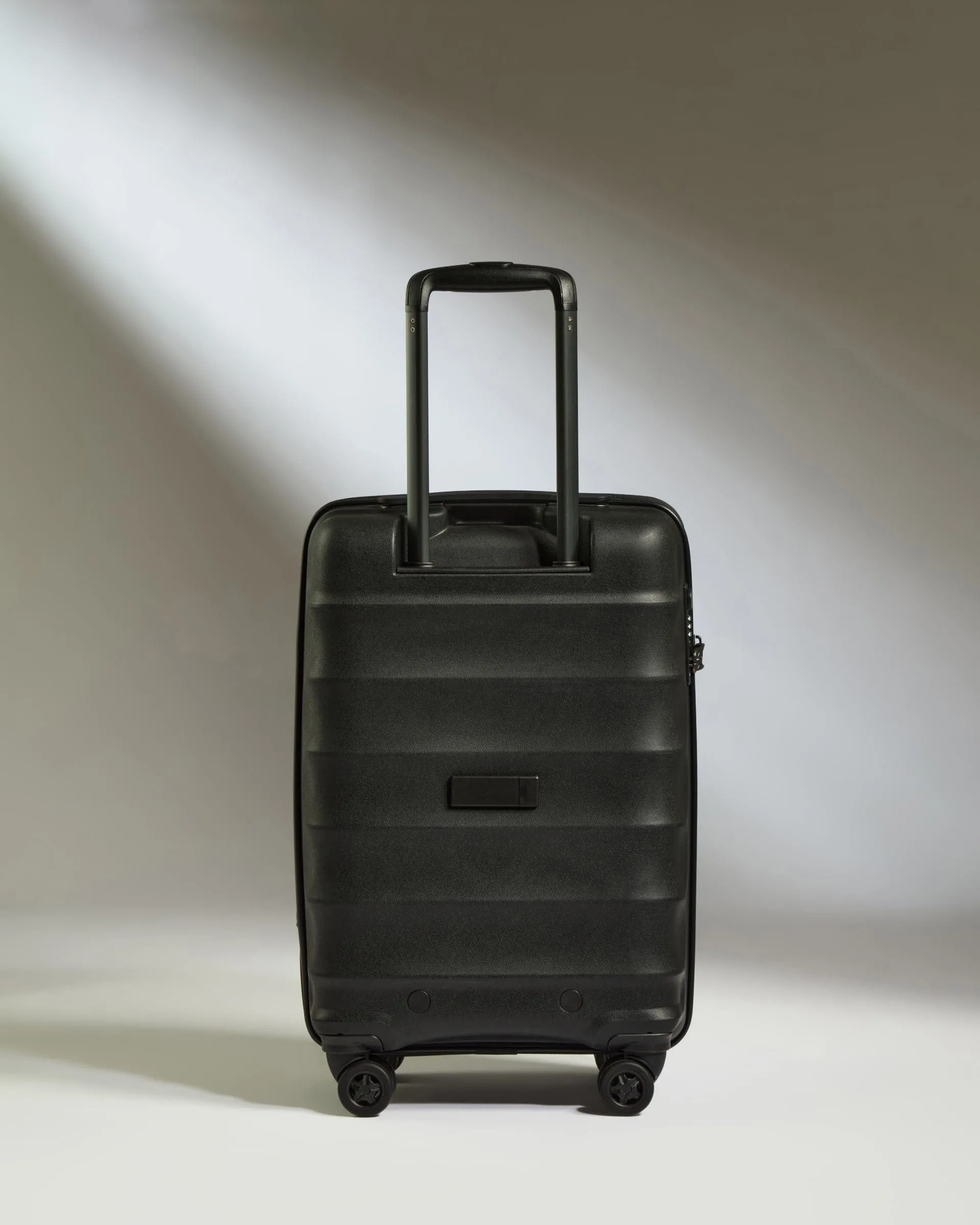 Expandable Cabin Suitcase in Black - Juno