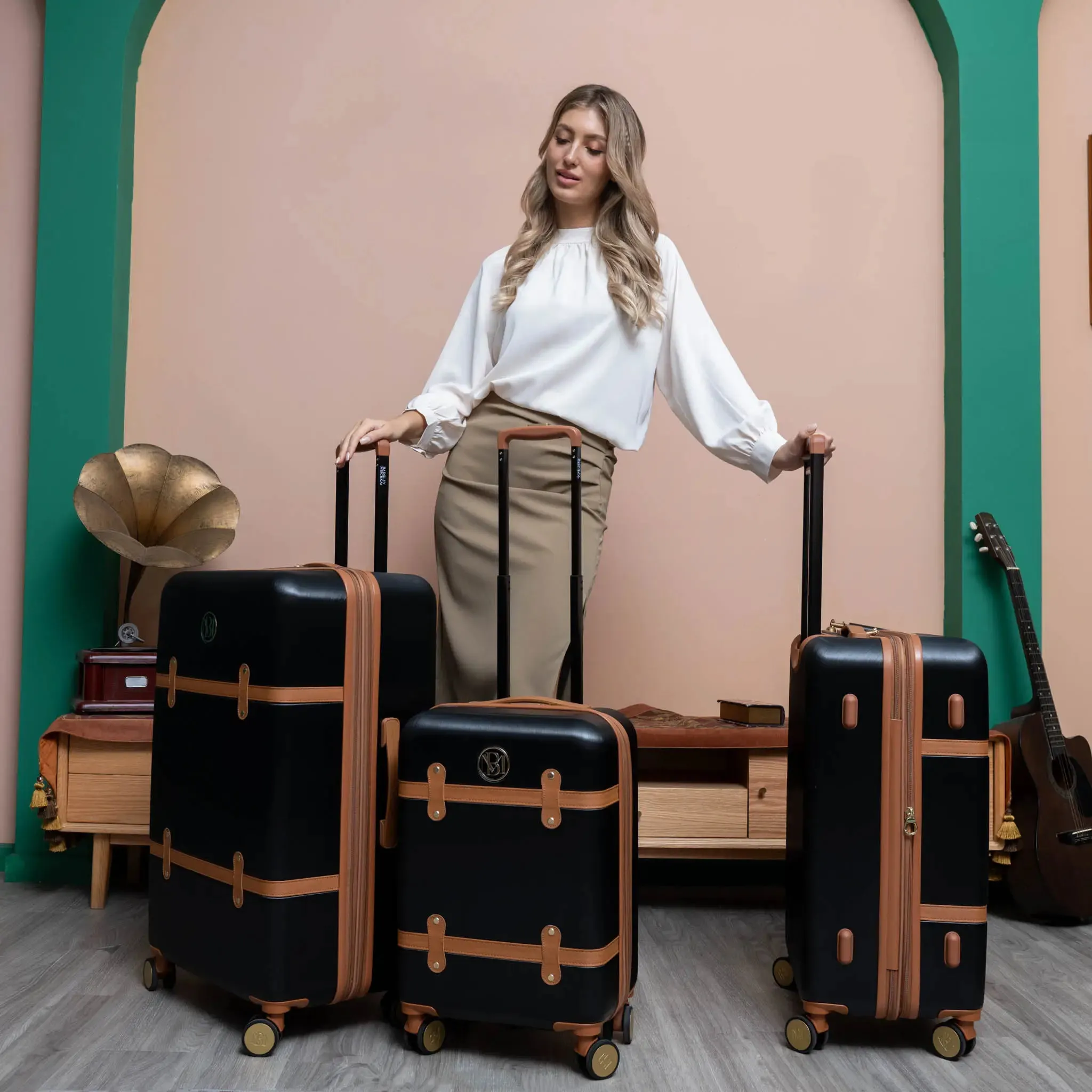 Grace 3 Piece Expandable Retro Luggage Set