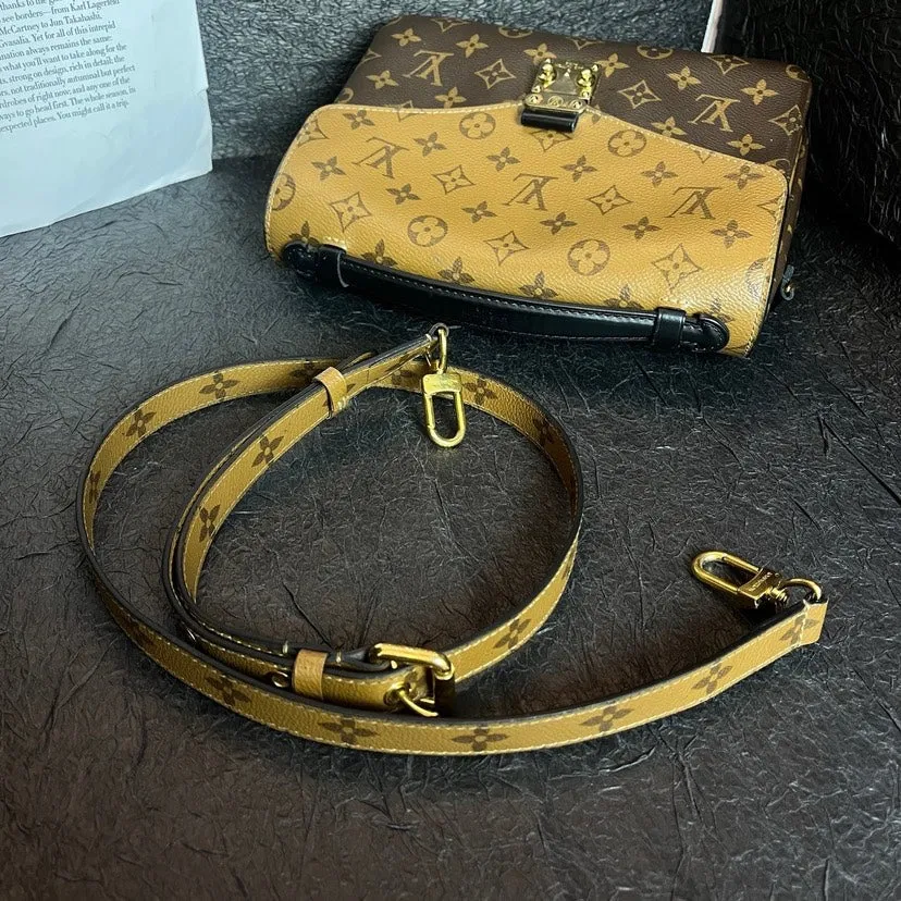 Louis Vuitton Monogram Caramel Color Postman Bag 24cm