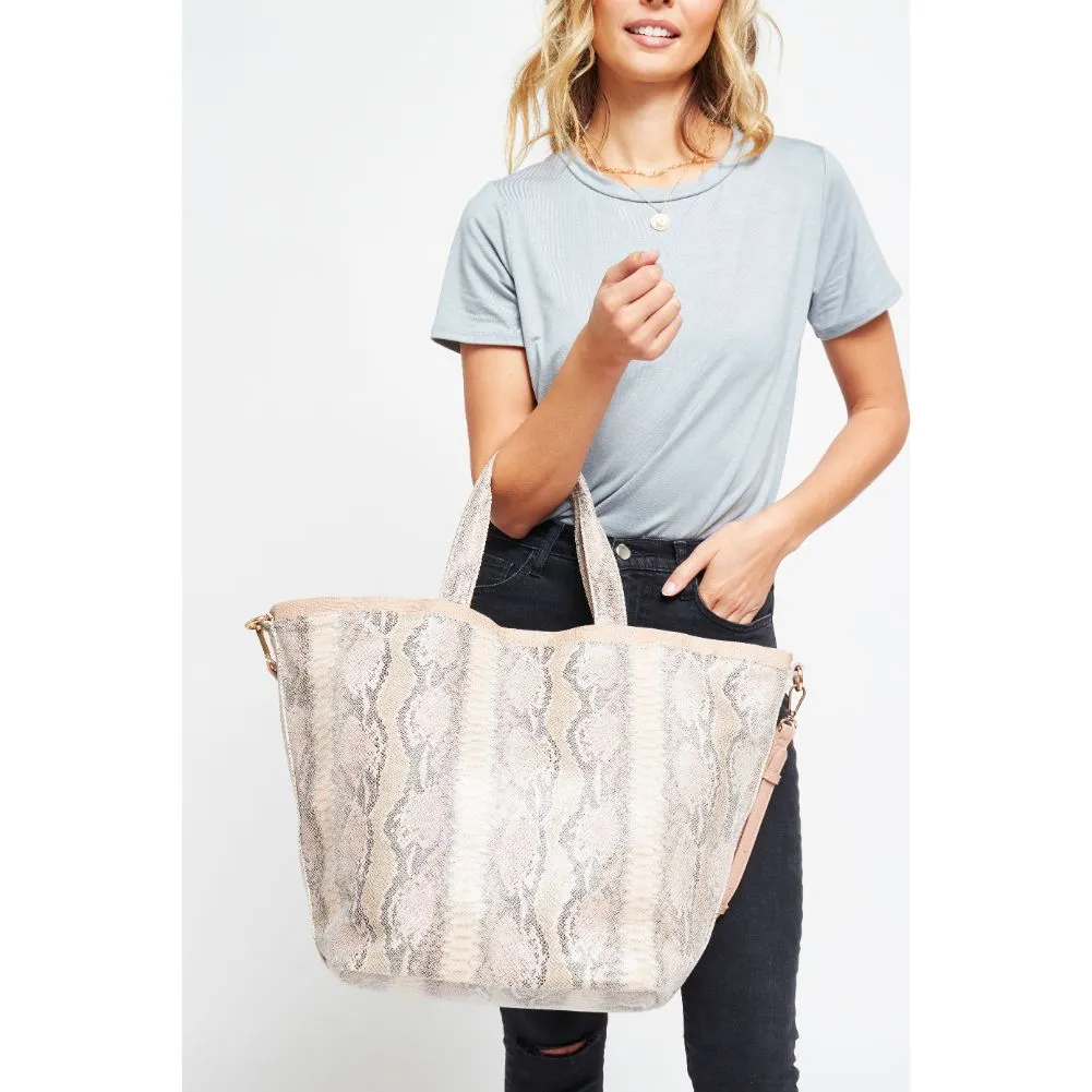 Maeve Tote