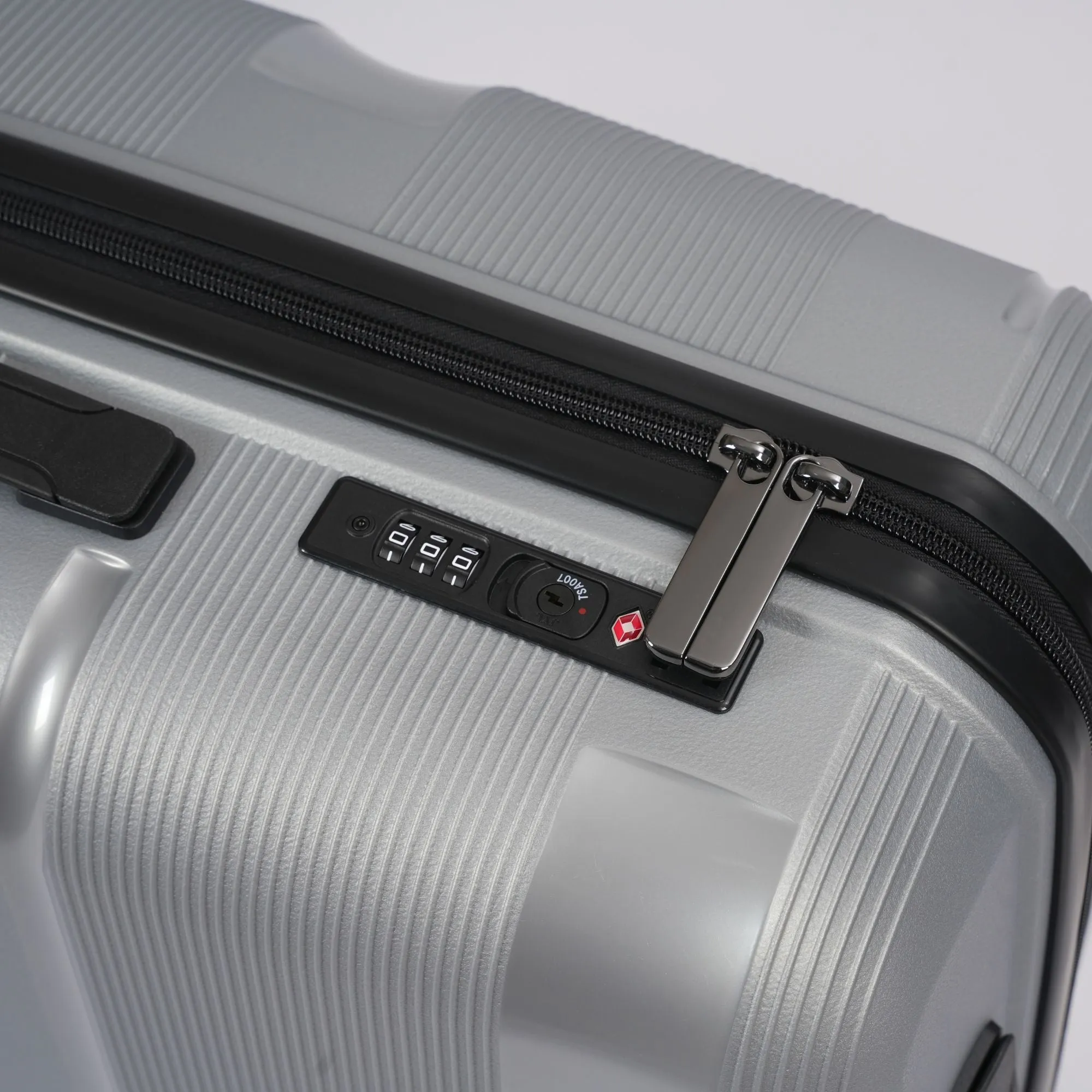 Silver Hardcase Roller Luggage 24' with 360° Wheels & TSA Lock